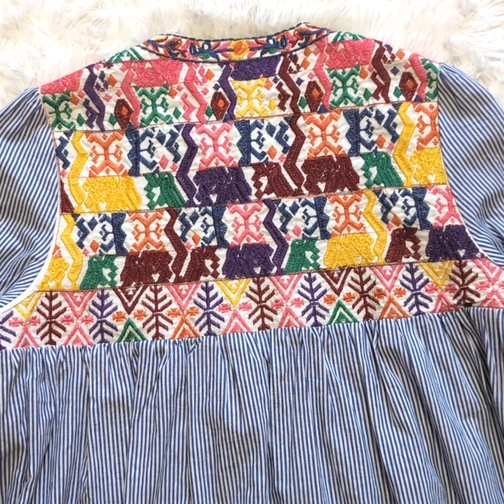 🔴SALE! Velzera Rainbow Embroidered Striped Oversized Tie Front Top Size XS - Picture 7 of 11